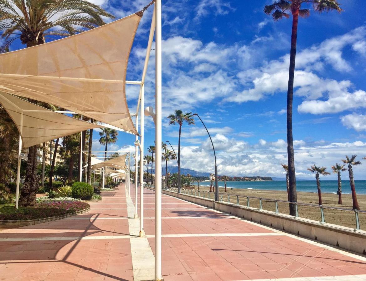 Unique Andalusian Townhouse Next To Beach 埃斯特波纳 外观 照片