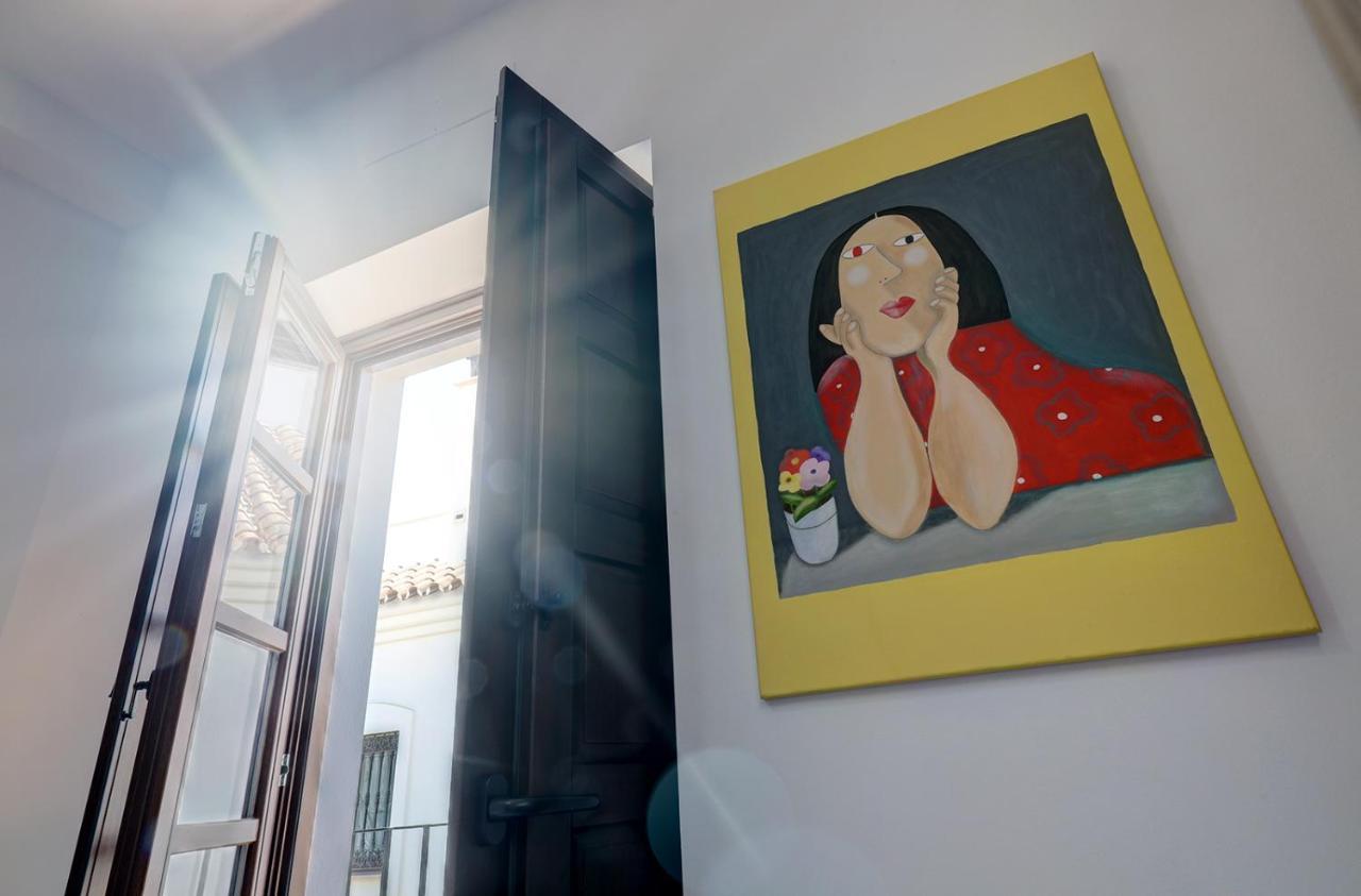 Unique Andalusian Townhouse Next To Beach 埃斯特波纳 外观 照片